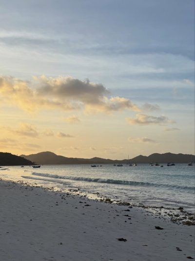 Anse Lazio Beach, Praslin Island в июле — фото погоды (2026-07-09)