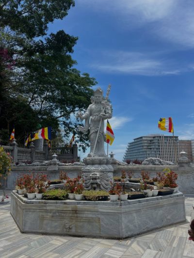 Marble Mountains - Ngũ Hành Sơn в июне — фото погоды (2026-06-04)