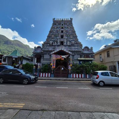 The Hindu Temple, Port Victoria, Mahe', the Seychelles Islands в августе — фото погоды (2025-08-22)