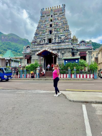 The Hindu Temple, Port Victoria, Mahe', the Seychelles Islands в апреле — фото погоды (2026-04-14)