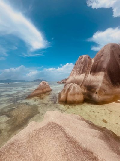 Anse Source D'argent - La Digue - Seychelles в феврале — фото погоды (2026-02-15)