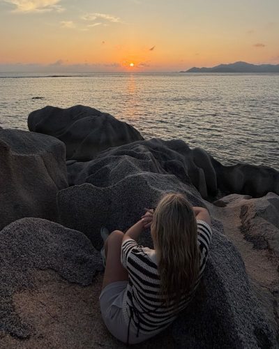 Anse Source D'argent - La Digue - Seychelles в апреле — фото погоды (2026-04-05)