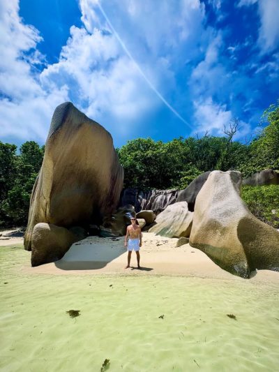 Anse Source D'argent - La Digue - Seychelles в апреле — фото погоды (2026-04-25)
