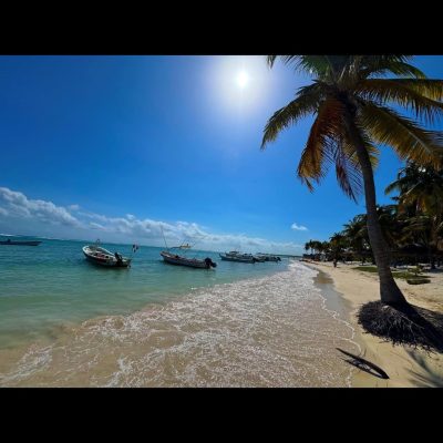 Akumal Bay в январе — фото погоды (2026-01-22)