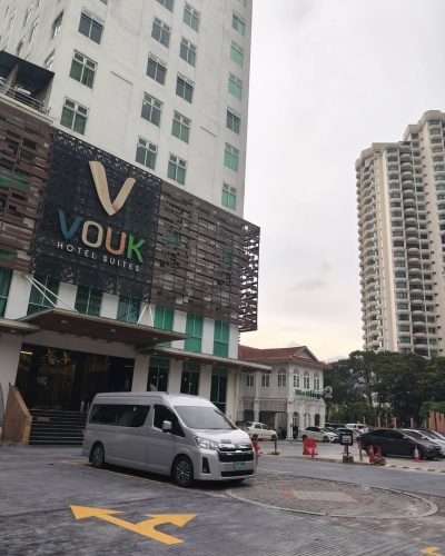 Vouk Hotel Suites — фото погоды в апреле (2026-04-13)