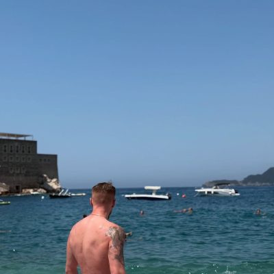 Beach Sveti Stefan, Montenegro в июле — фото погоды (2025-07-16)