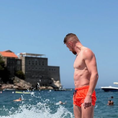 Beach Sveti Stefan, Montenegro в июле — фото погоды (2025-07-16)