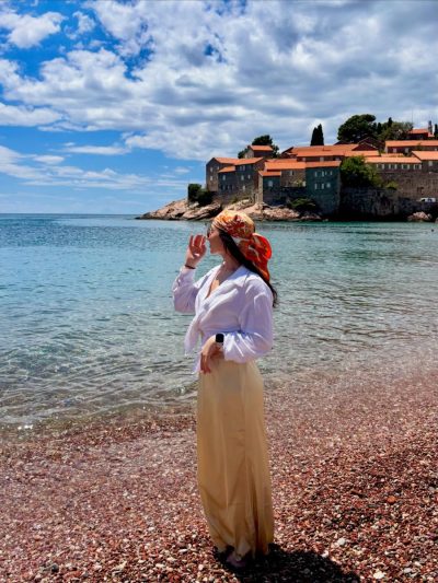 Beach Sveti Stefan, Montenegro в июне — фото погоды (2026-06-12)