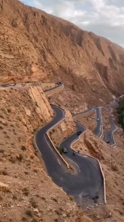 Montanhas Do Alto Atlas em Tizi N'tichka, Marrocos в марте — фото погоды (2026-03-16)